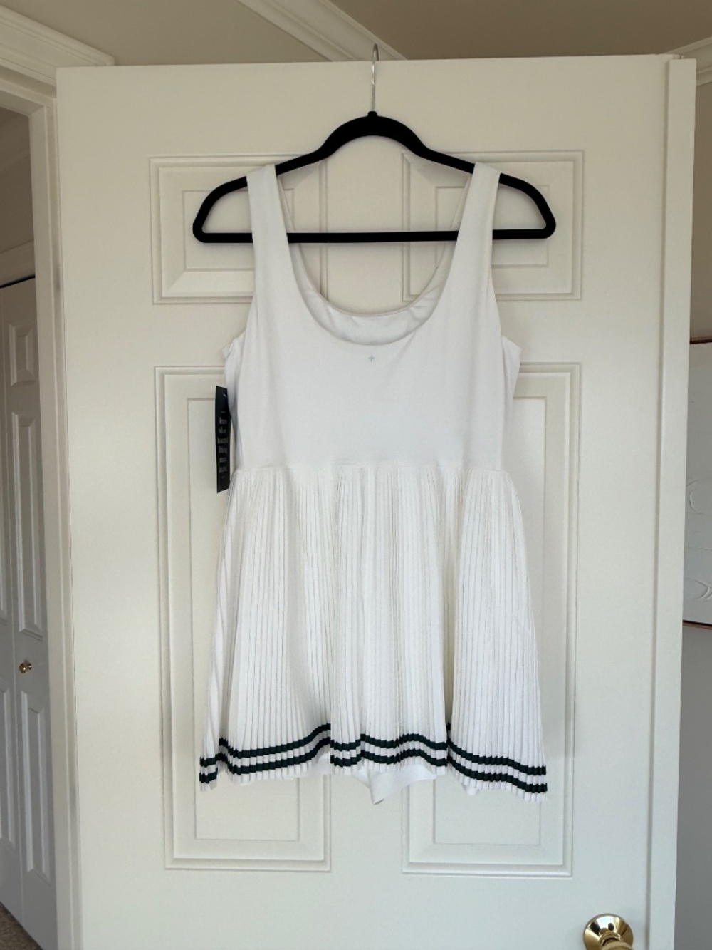 TUCKERNUCK X STUDIO MCGEE White Regan Mini Sport Dress Size NWT - Picture 2 of 3